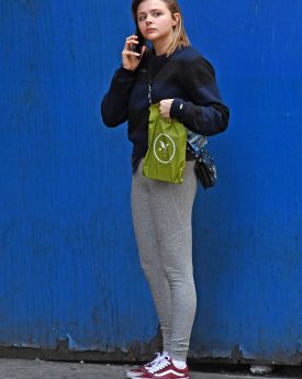 Chloe grace moretz in tights in nyc
