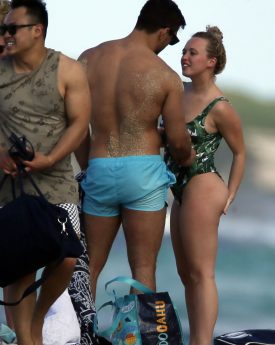 Jorgie Porter With Boyfriend James MItchell At Beach Of Hawaii