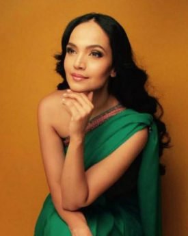 Aamina Sheikh Thinking