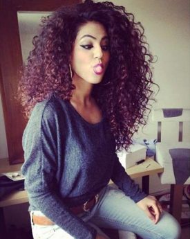 Annie khalid eating chewing gum