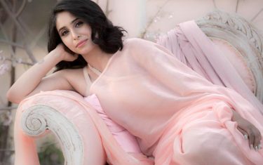 Chitta kukkad song by neha bhasin