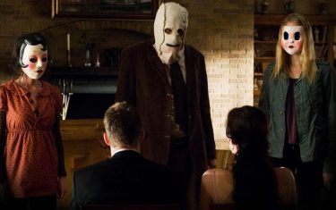 'the strangers: prey at night' trailer